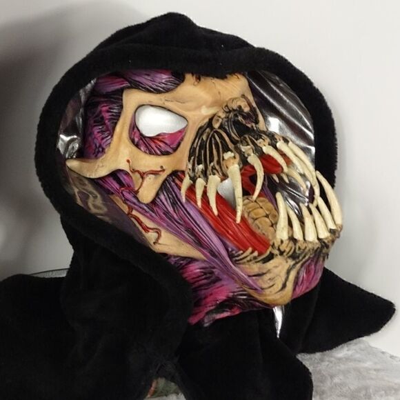 Adult Scary Purple Predictor Latex Halloween Mask - Picture 5 of 5